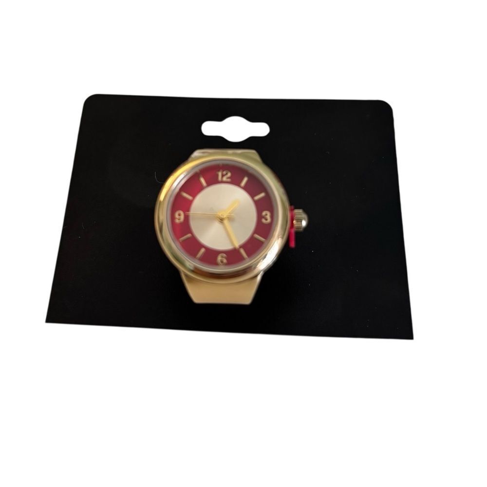 Retro Inspired Red & Gold Toned Stretch Ring Watch.